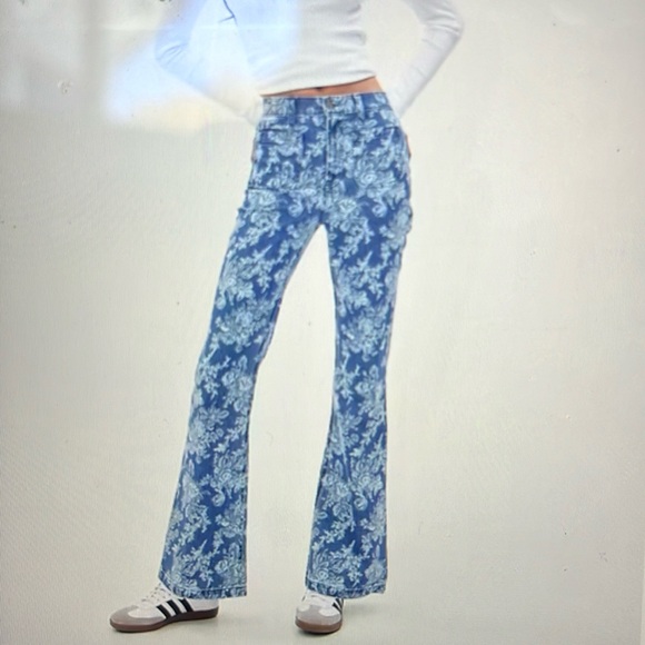 GAP Denim - GAP x LoveShackFancy High use Floral ‘70’s Flare Jeans3